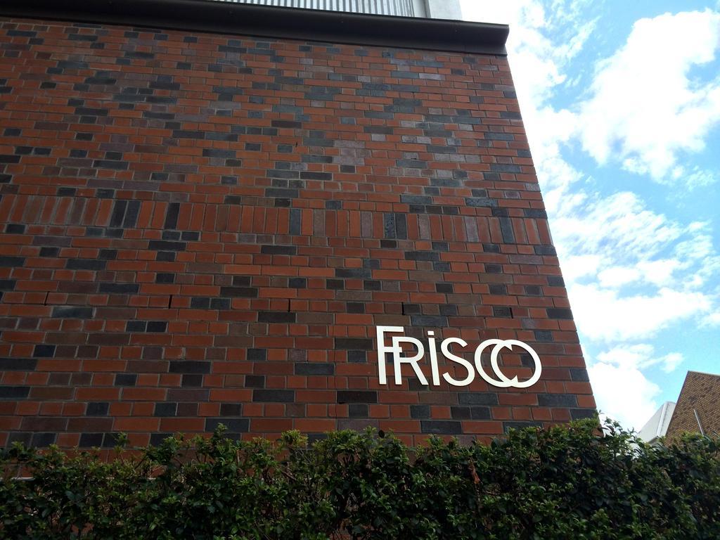 בריסביין Frisco Apartments מראה חיצוני תמונה