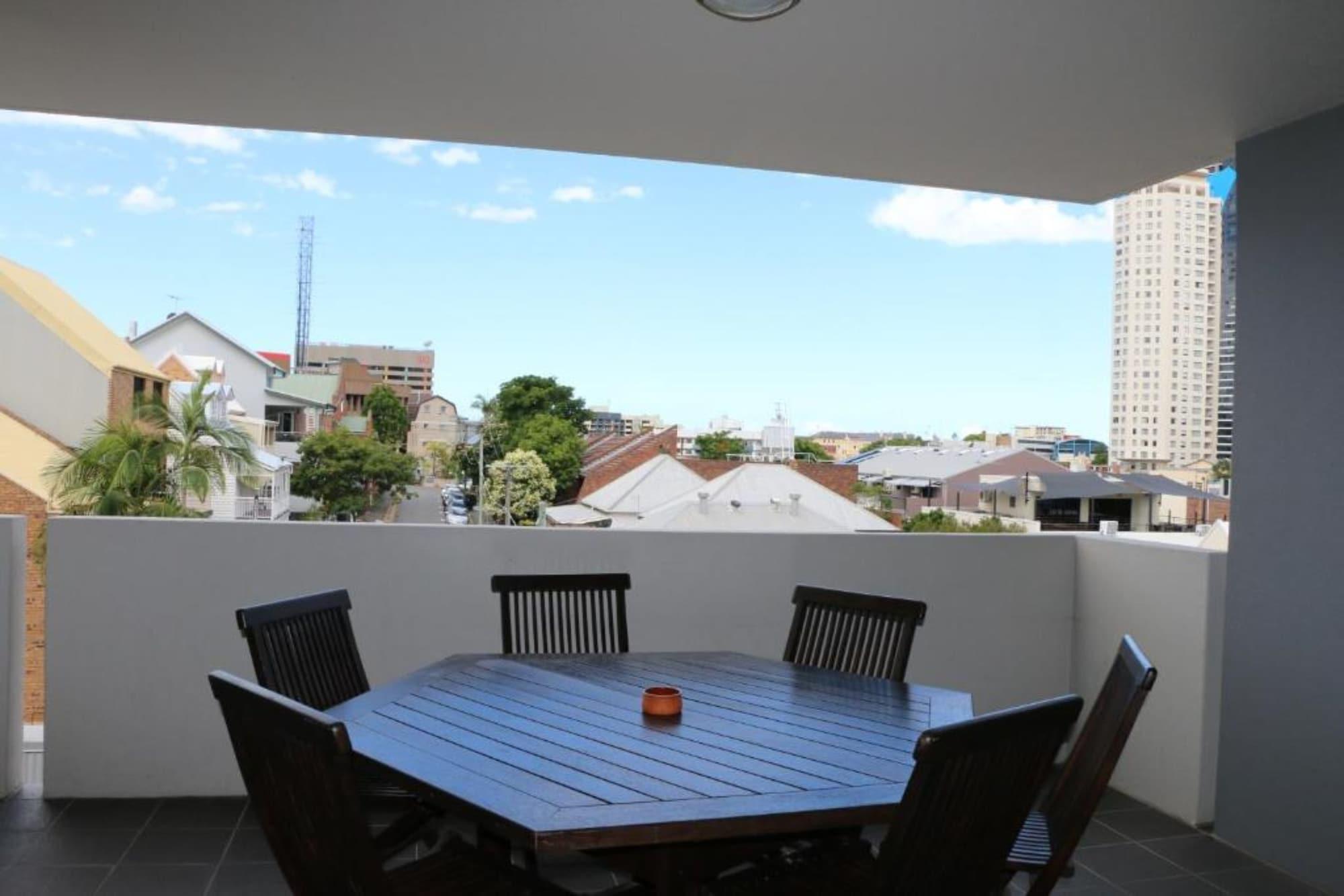 בריסביין Frisco Apartments מראה חיצוני תמונה
