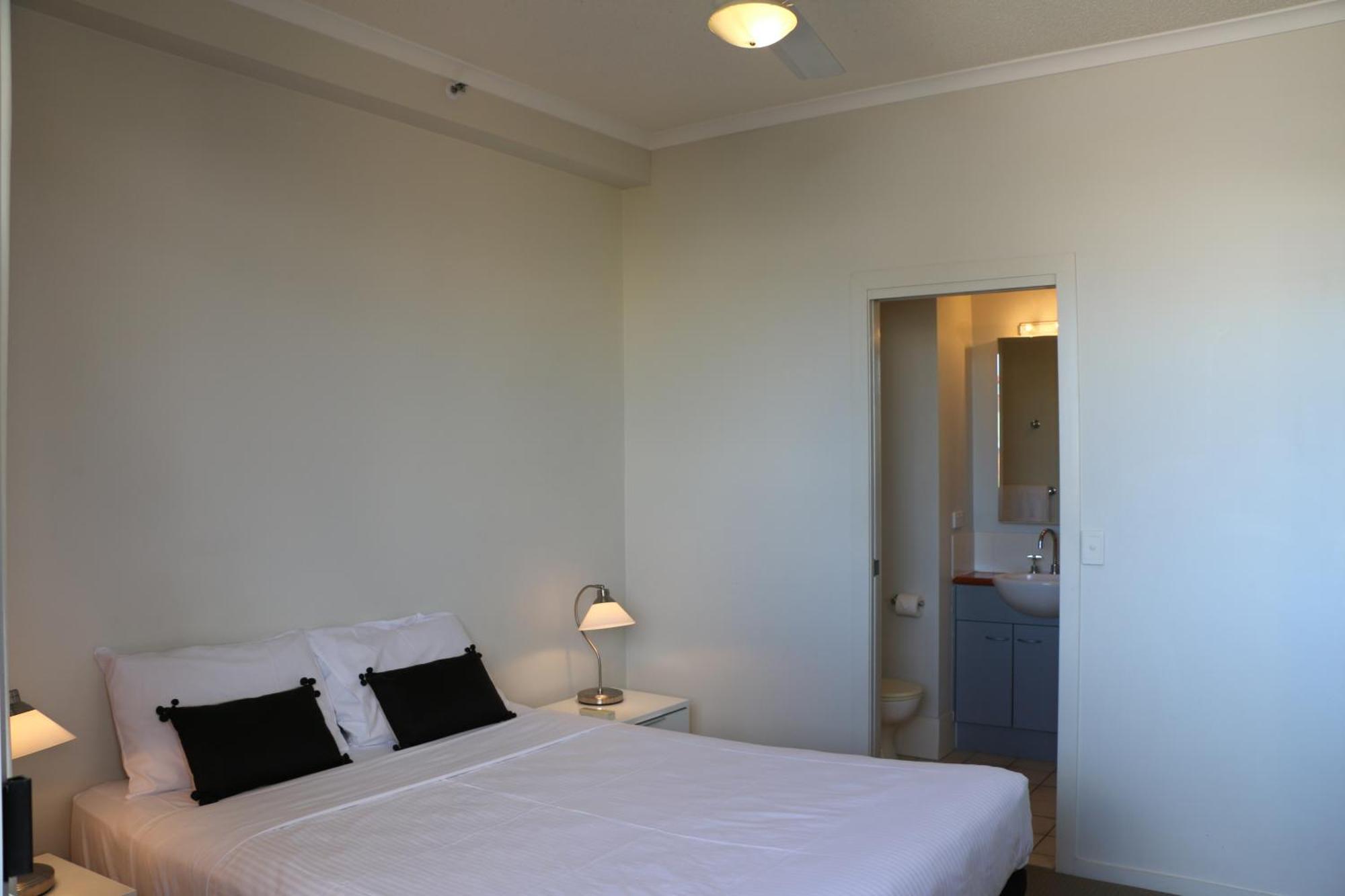 בריסביין Frisco Apartments חדר תמונה