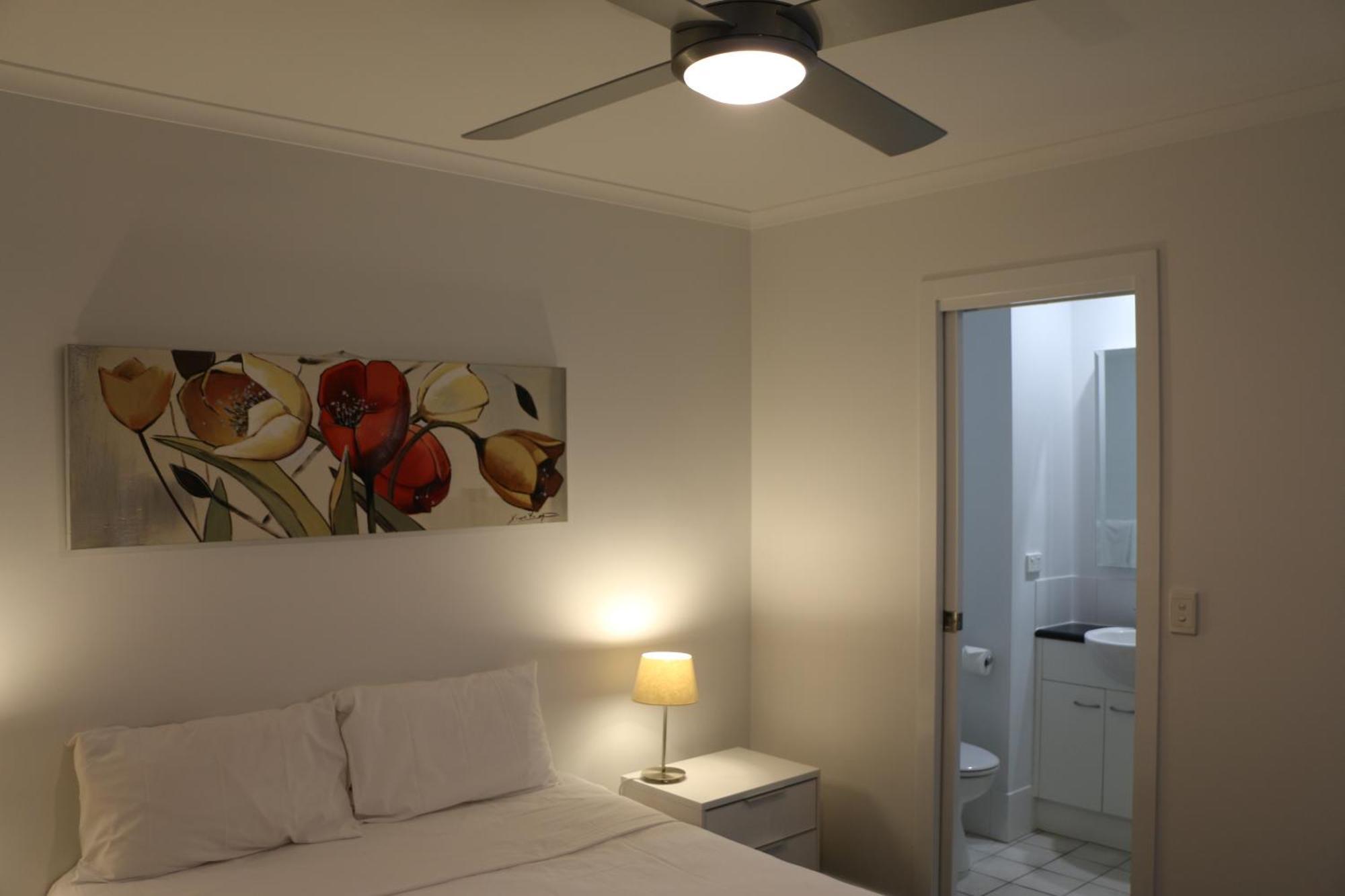 בריסביין Frisco Apartments חדר תמונה