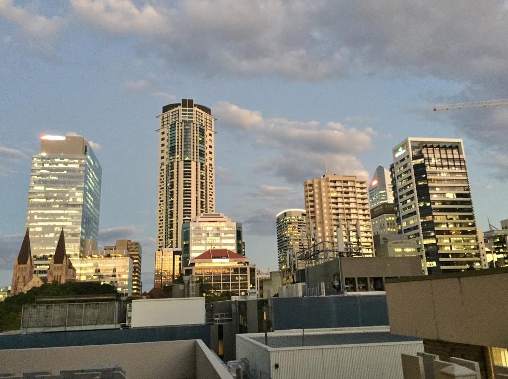 בריסביין Frisco Apartments מראה חיצוני תמונה